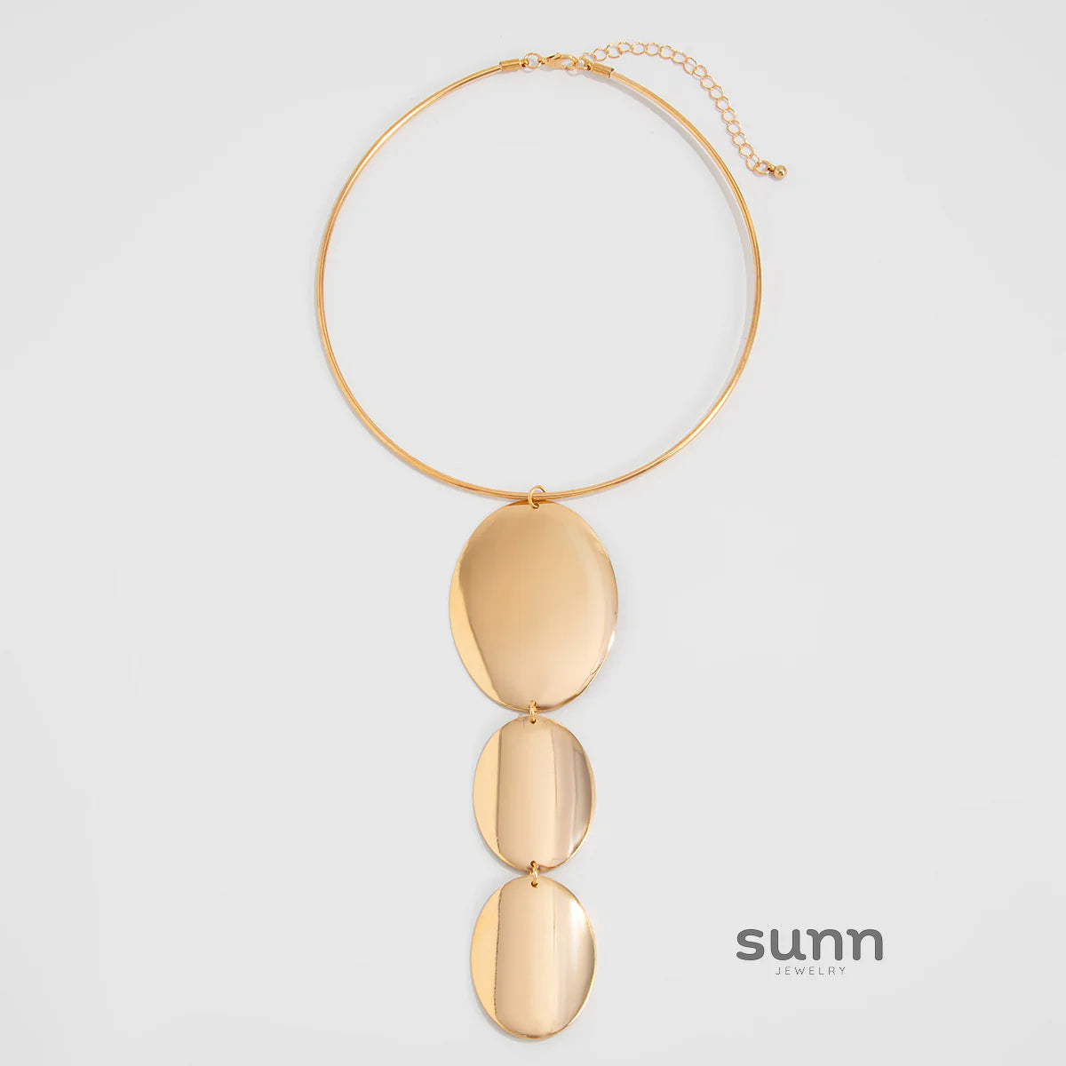 Vayda Geometric Pendant Necklace