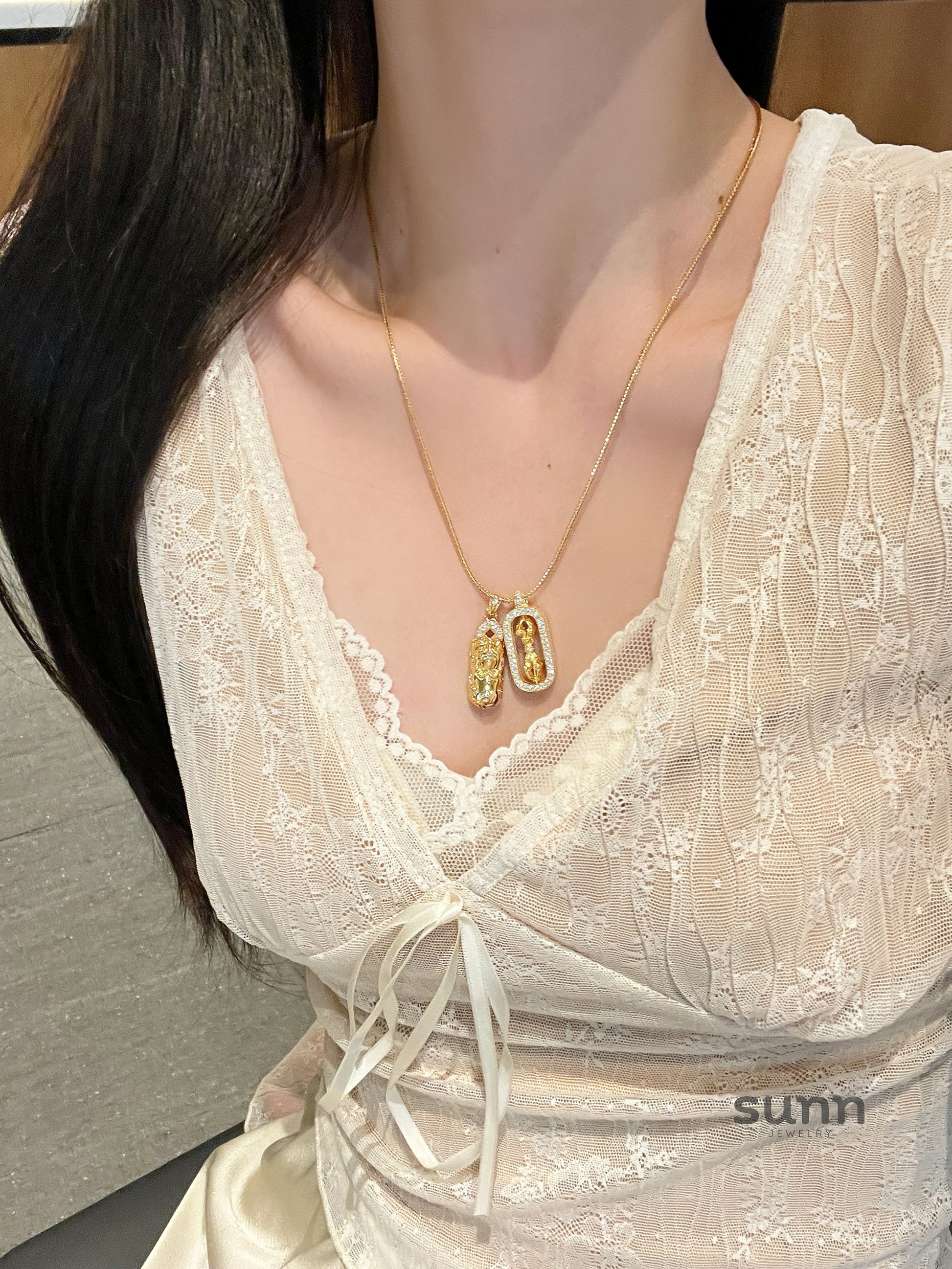 Vedika Vajra Pixiu Pendant Necklace [L6AS31P5]