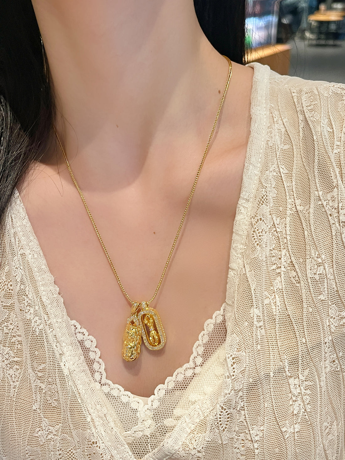 Vedika Vajra Pixiu Pendant Necklace [1F13GOID]