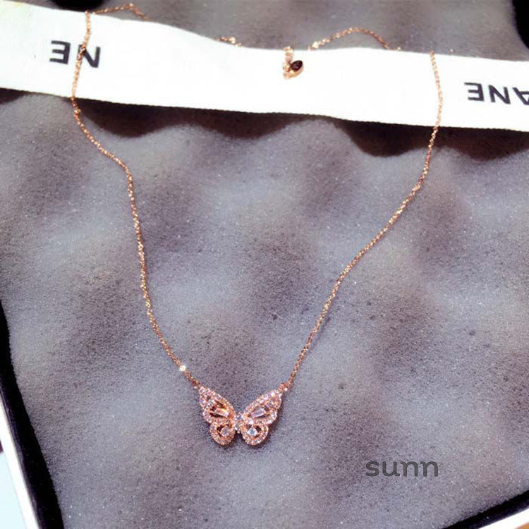 Vedika Zircon Butterfly Necklace [6Y01PSCW]