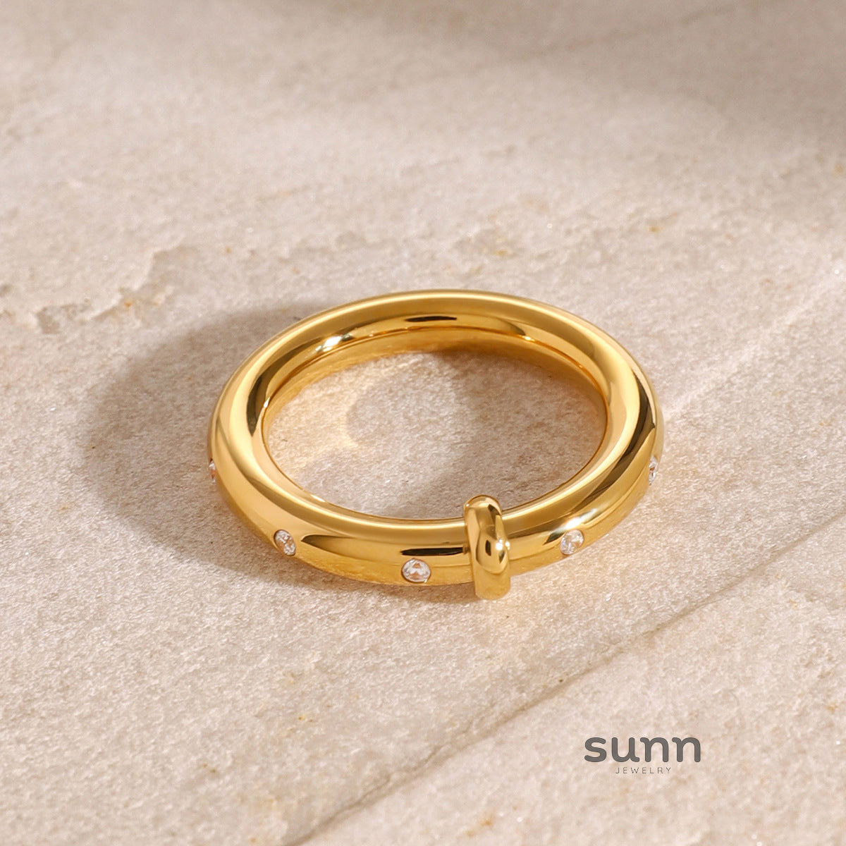 Vesper Geometric Rhinestone Ring [6XX5QJTS]