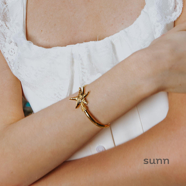 Vesper Starfish Open Bracelet [XUQ0I5DH]