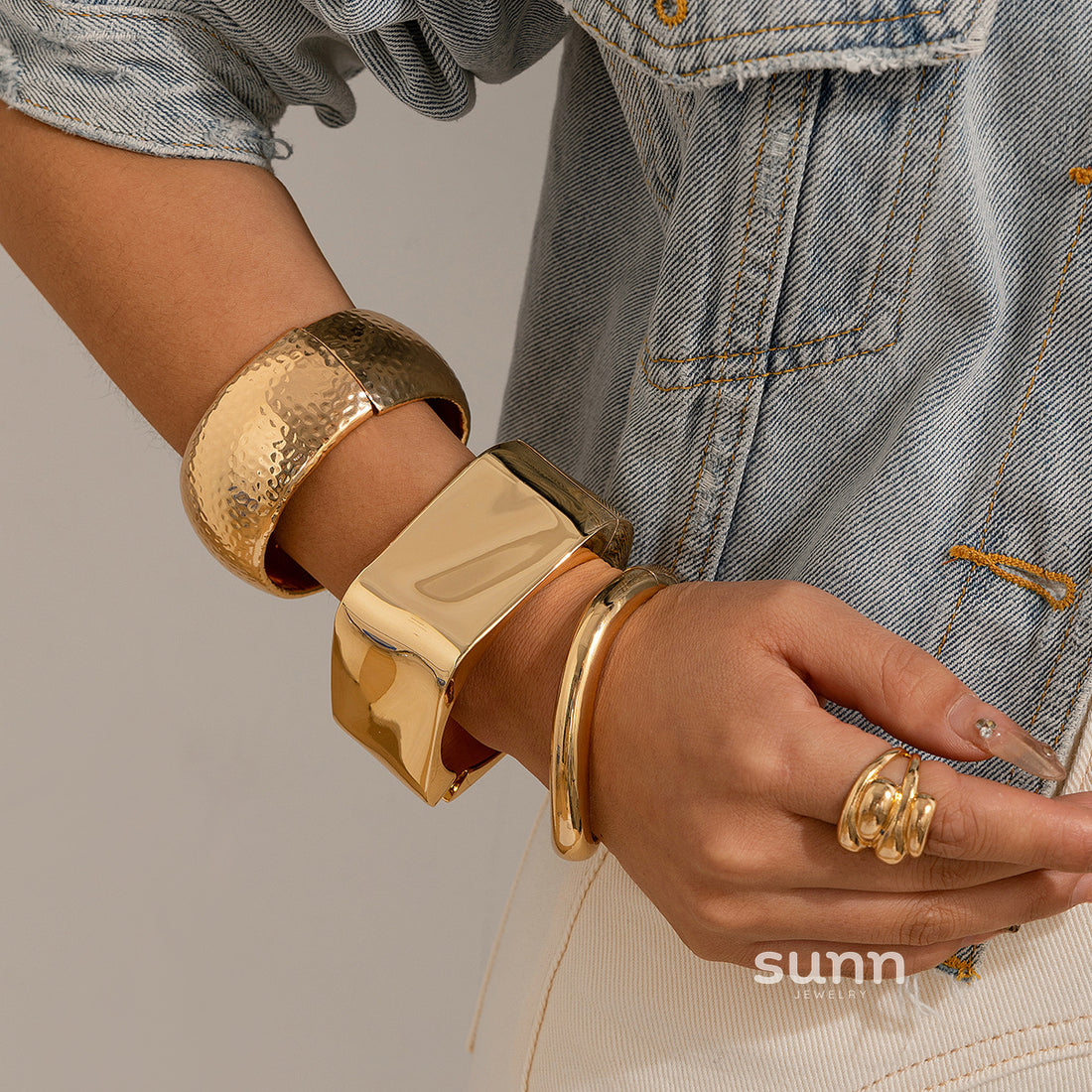 Vibha Sculptural Link Bracelet [2E8EVLZ7]