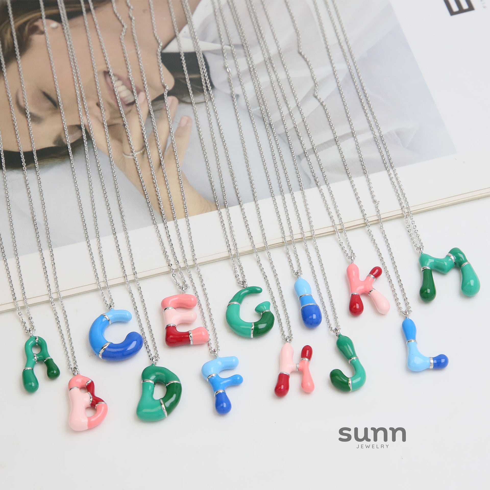 Victory Initial Bubble Necklace [1TJTRAJD]