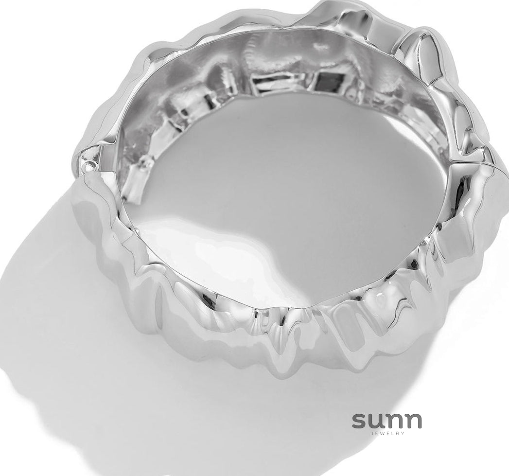 Violetta Sculpted Pearl Bracelet [190FL57Q]