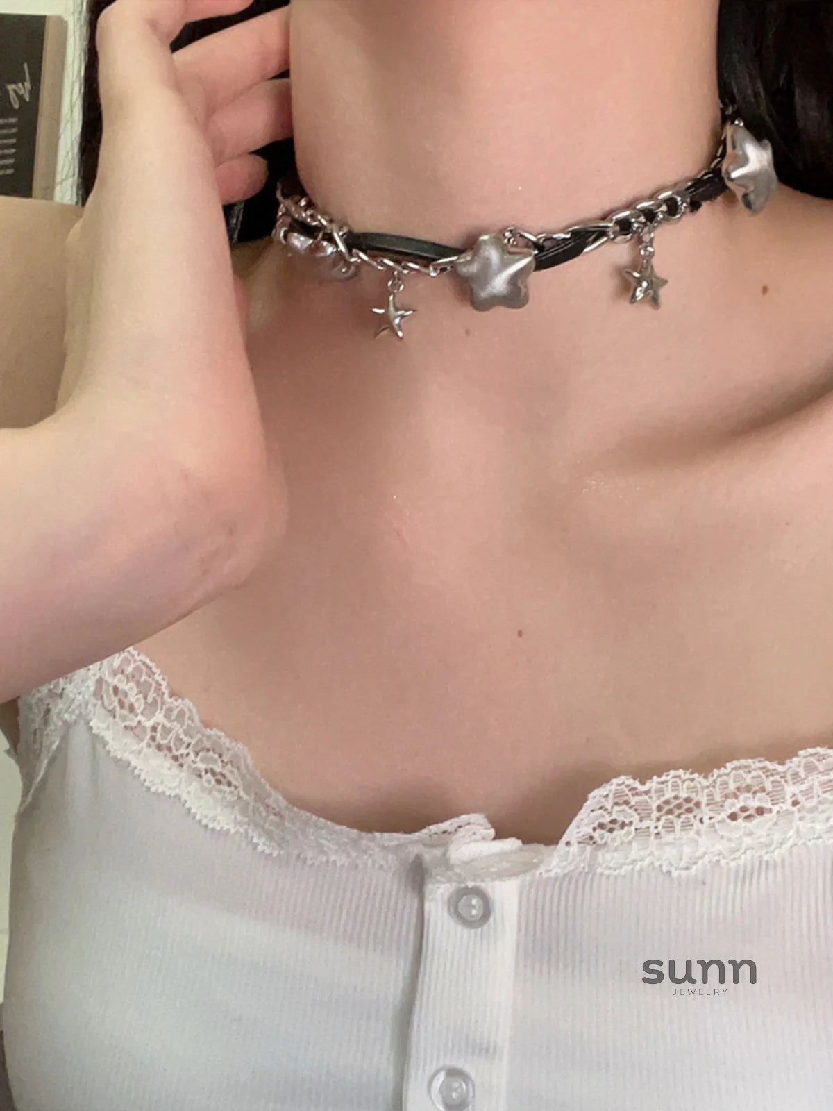 Virginia Star Leather Choker