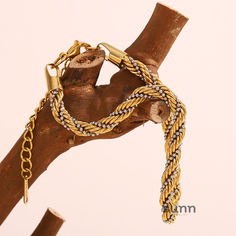 Vittoria Dual-Tone Twist Bracelet [HKA0UX5Q]