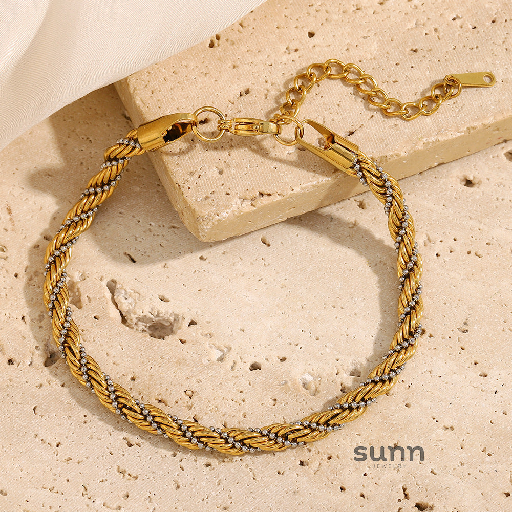 Vittoria Dual-Tone Twist Bracelet [KJ68ZQWH]