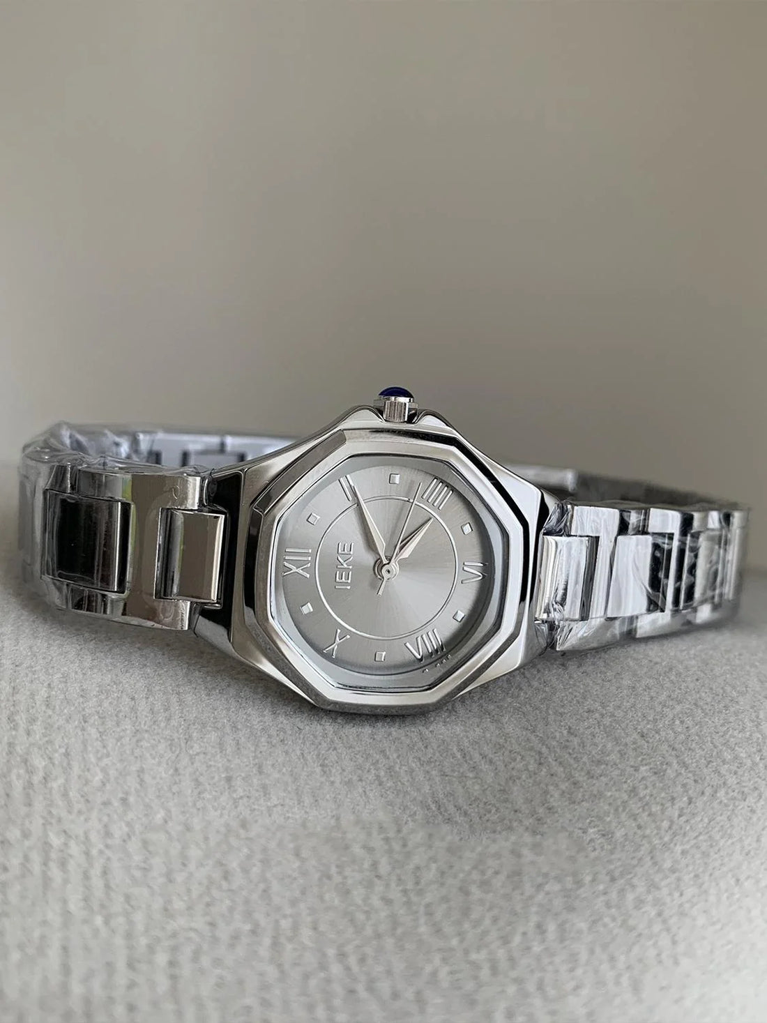 Vittoria Elegant Steel Wristwatch