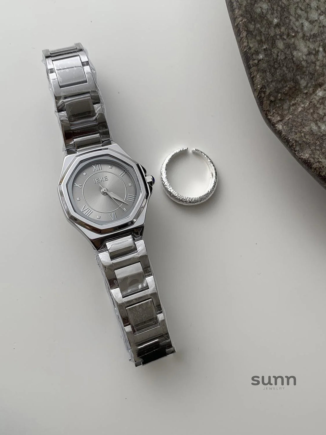 Vittoria Elegant Steel Wristwatch