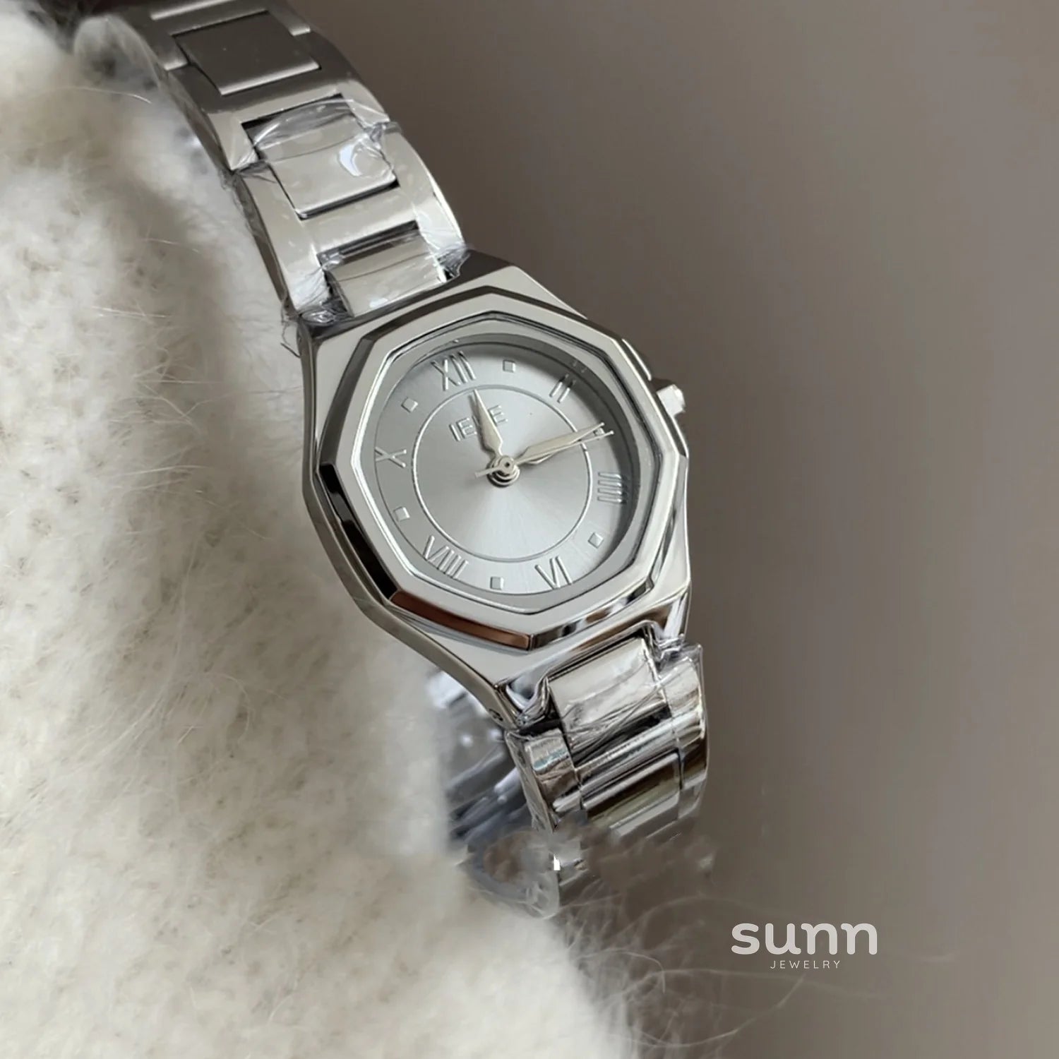 Vittoria Elegant Steel Wristwatch
