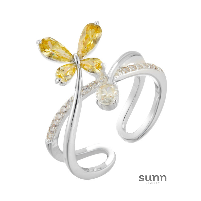 Vivienne Delicate Butterfly Ring [Z67H6KGH]