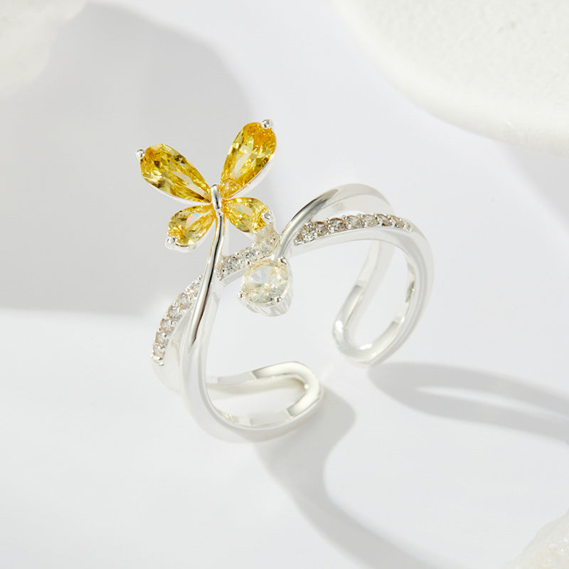 Vivienne Delicate Butterfly Ring [K2HN2YON]