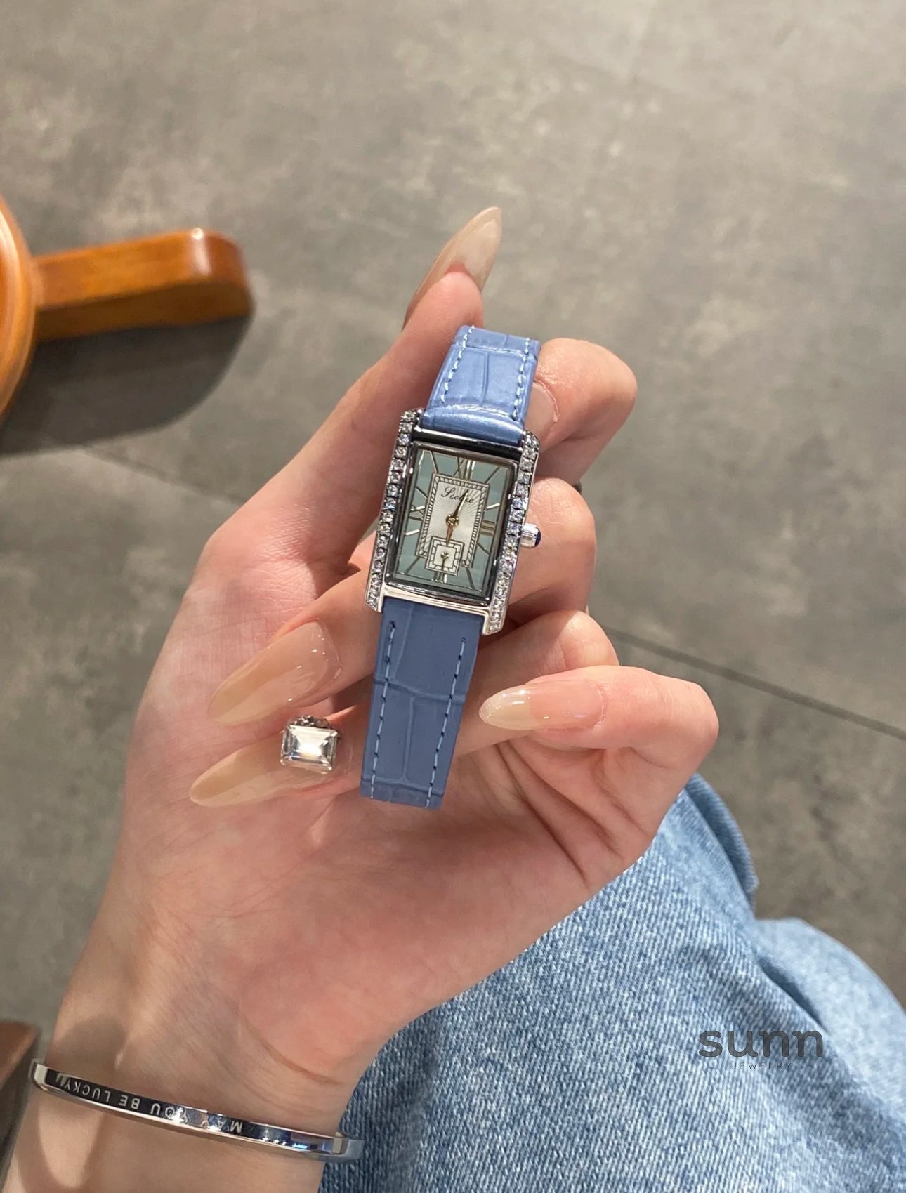 Waverly Vibrant Square Watch [6KCTAV2Z]