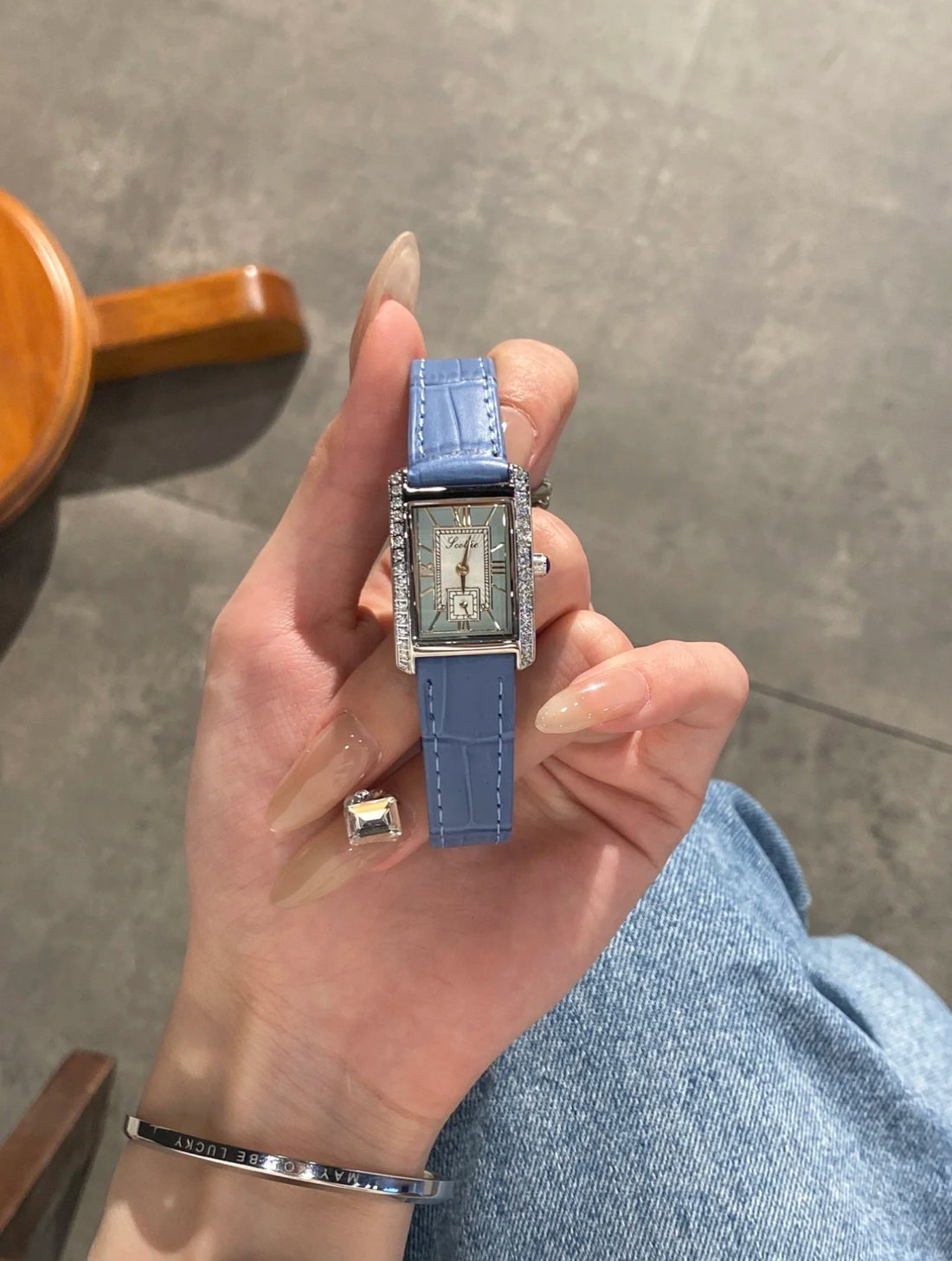 Waverly Vibrant Square Watch [VLX60FLM]