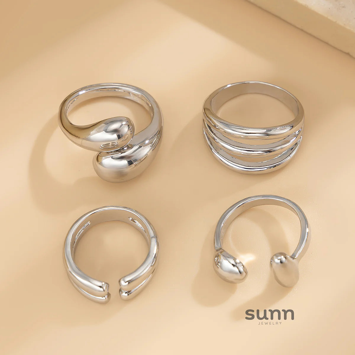 Wednesday Waterdrop Ring Set