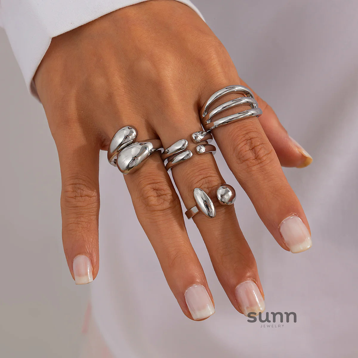 Wednesday Waterdrop Ring Set