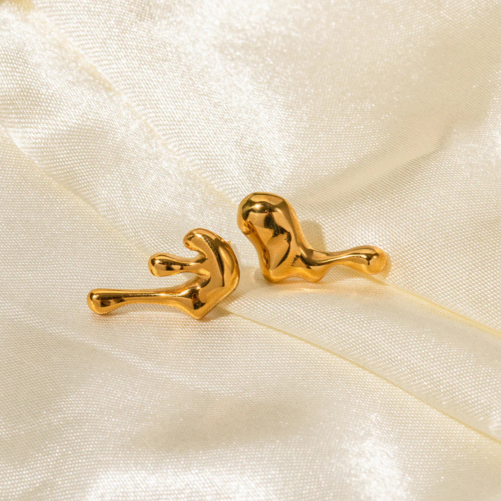 Weslynn Sculptural Drop Earrings