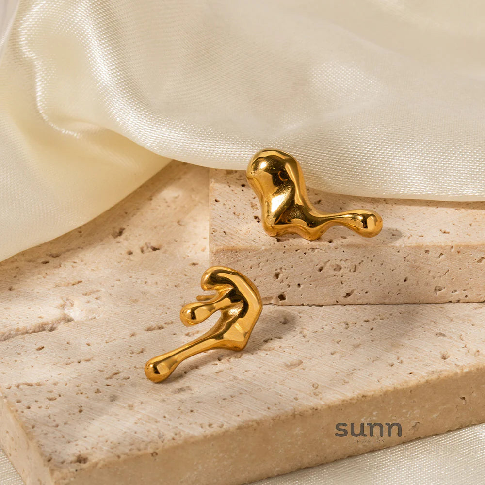 Weslynn Sculptural Drop Earrings