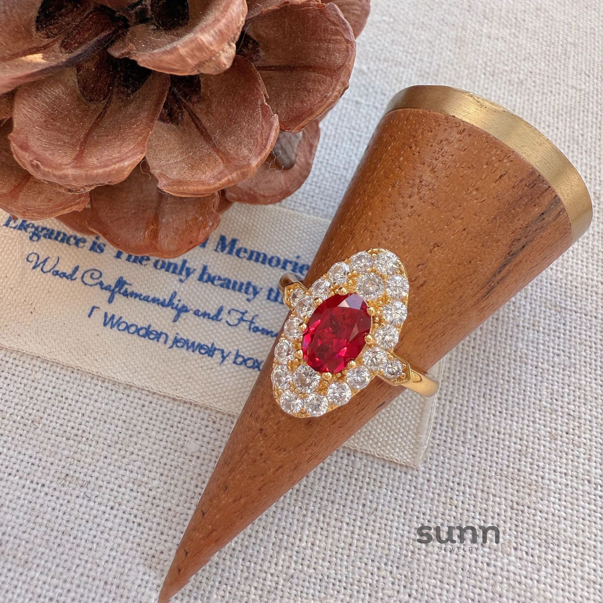 Westlyn Royal Ruby Ring [YJDO8TSJ]