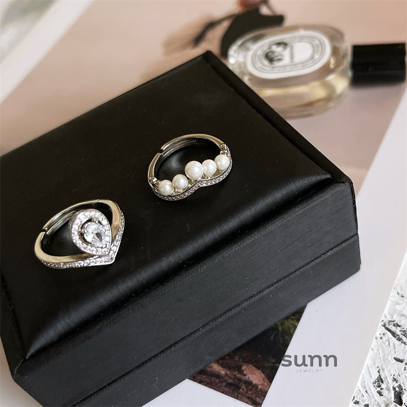 Westlynn Crown Pearl Ring Set [X9IE03M6]