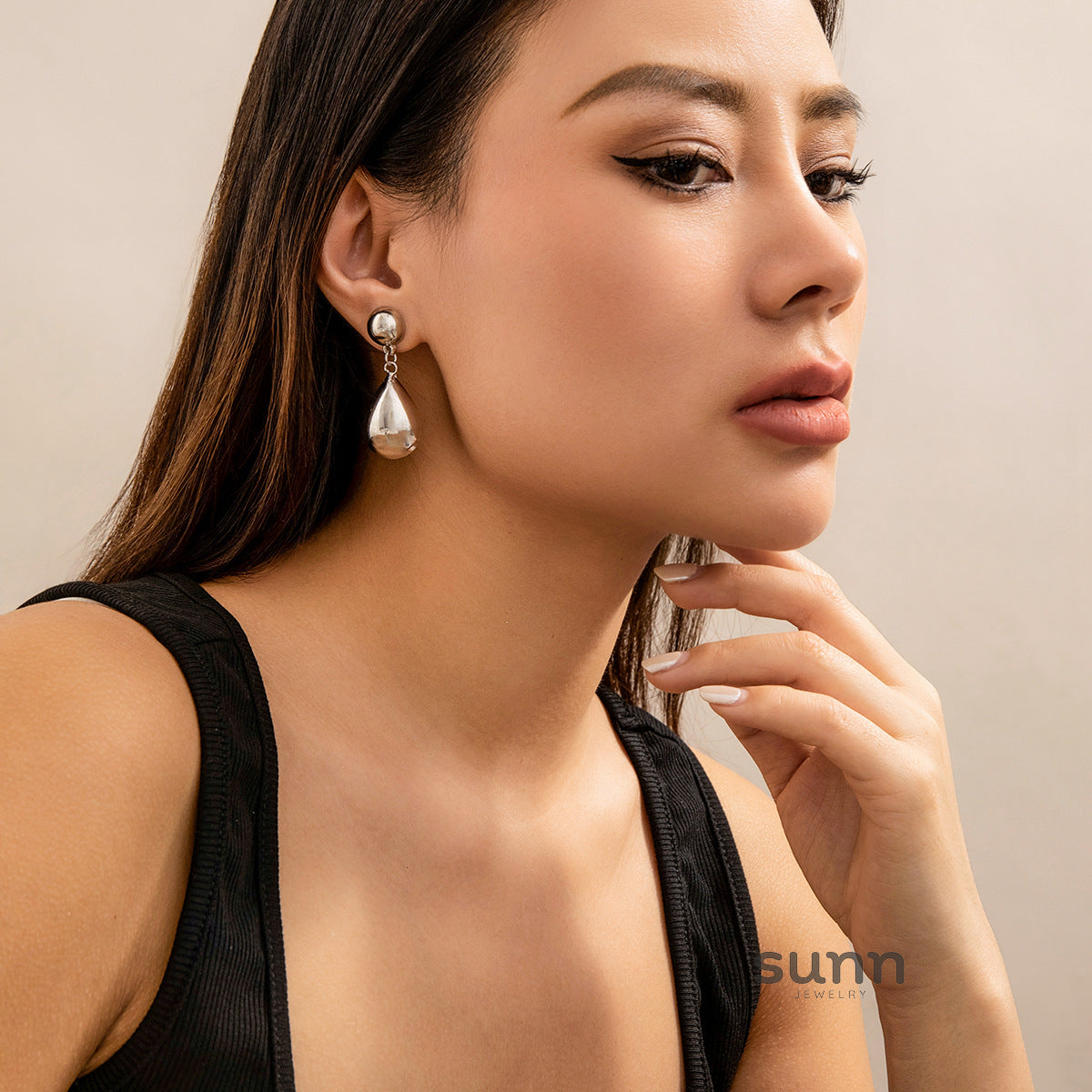 Whitlee Geometric Bean Drop Earrings [O38J60FE]