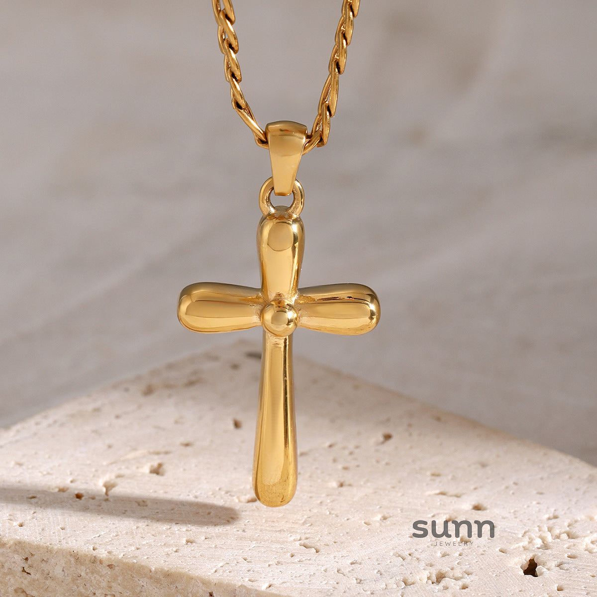 Whitley Gold Cross Necklace [BTH7TVI7]