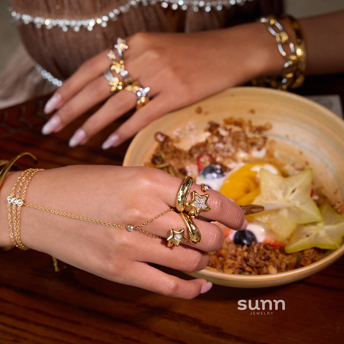 Willamina Starburst Stacking Ring [G93Y4FK9]