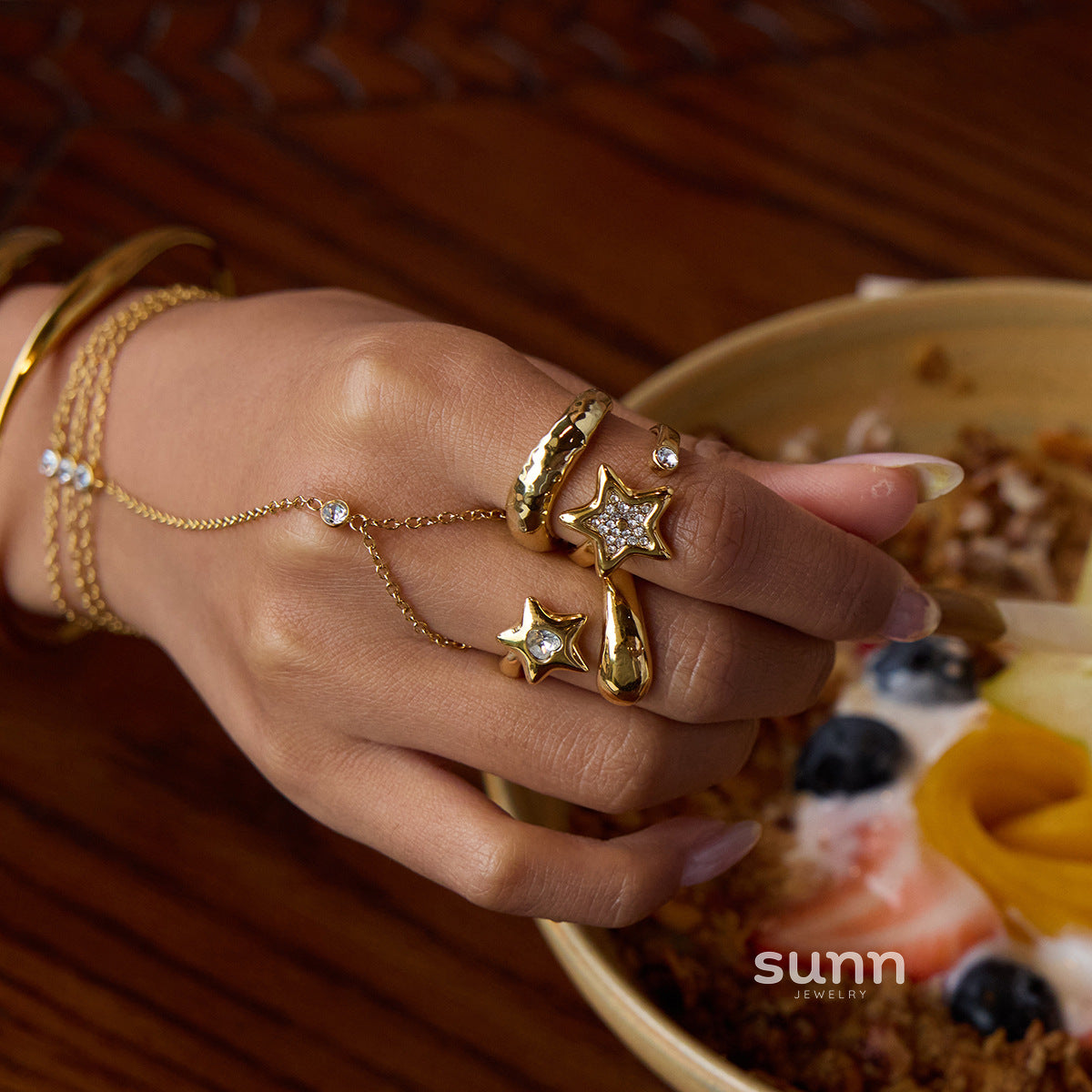 Willamina Starburst Stacking Ring [BH6WHZJJ]