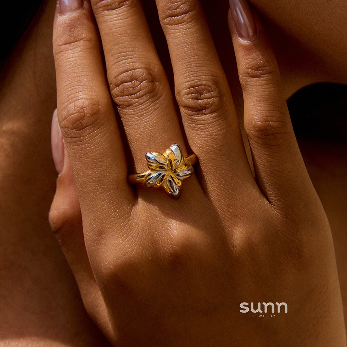 Willamina Starburst Stacking Ring [FC7FAZVR]