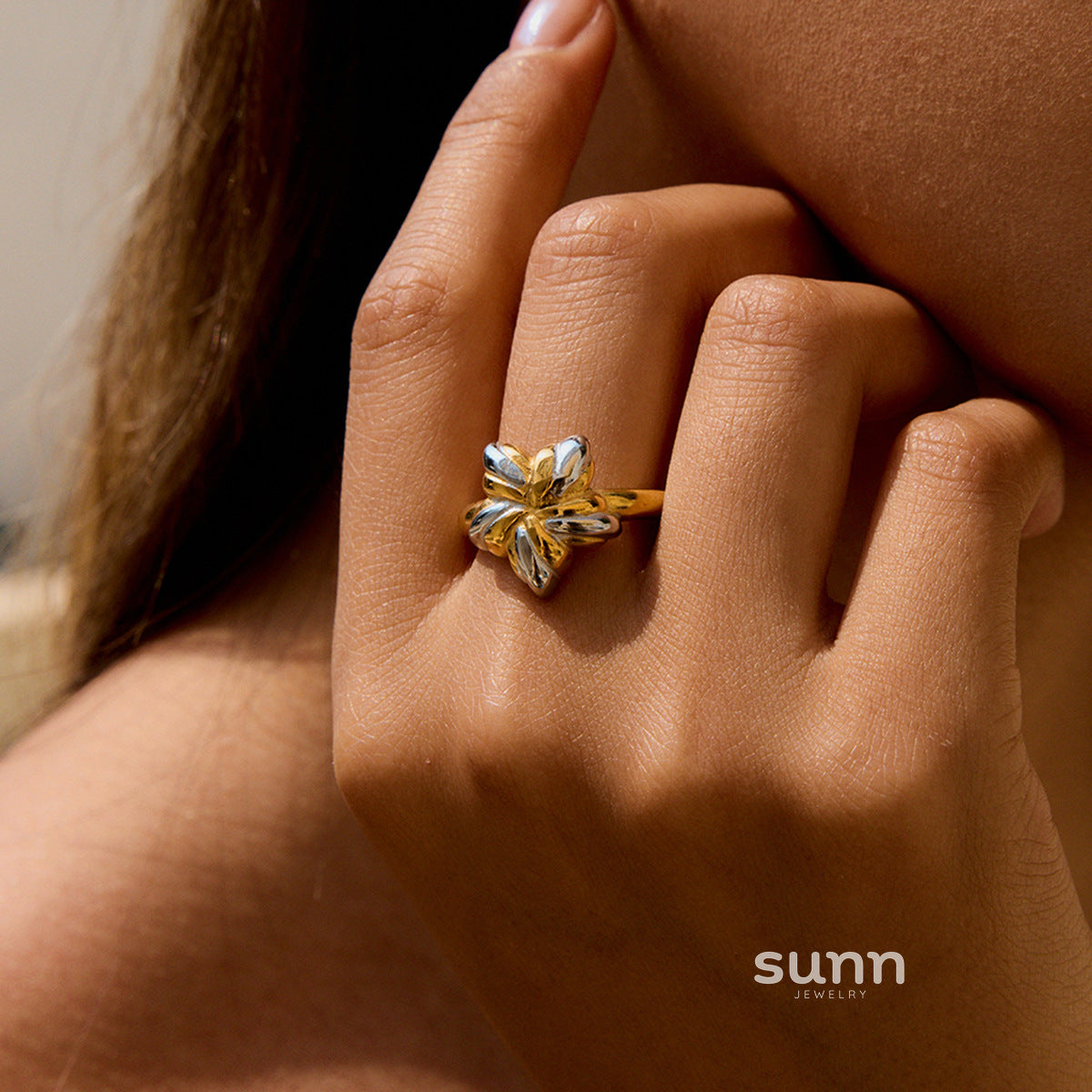 Willamina Starburst Stacking Ring [V888KWU8]