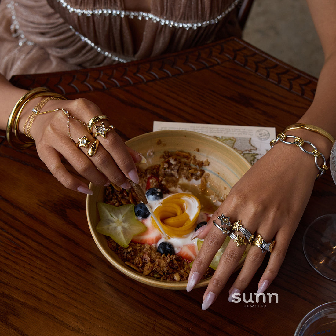 Willamina Starburst Stacking Ring [IKM8FZPZ]
