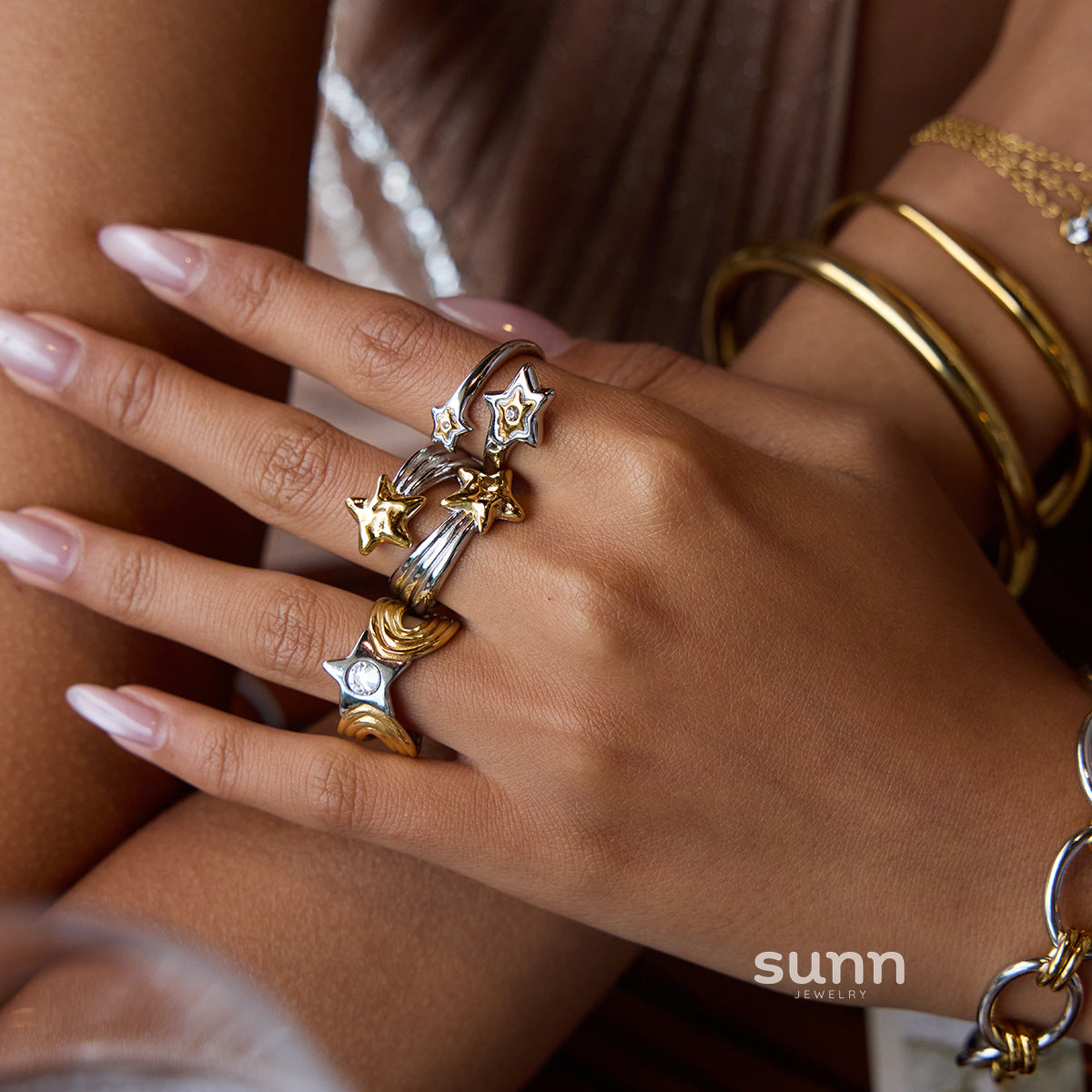 Willamina Starburst Stacking Ring [12JP84IN]