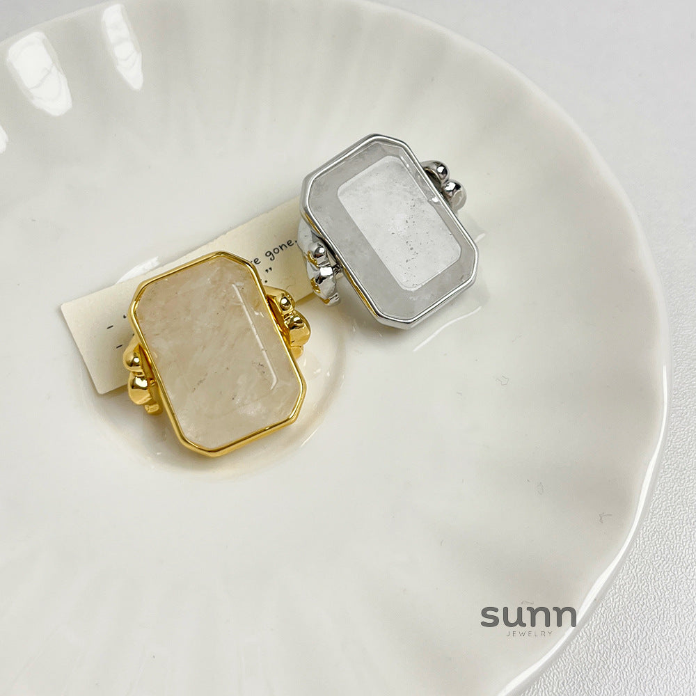 Wilma Retro Crystal Cocktail Ring [42RZUNN7]