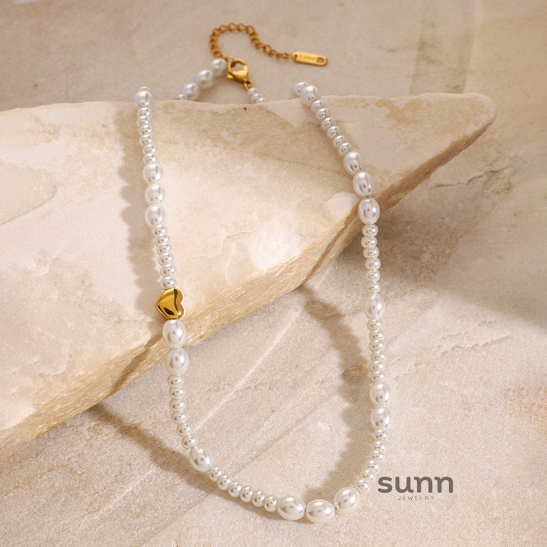 Winifred Mother-of-Pearl Necklace [KPNAPSYG]