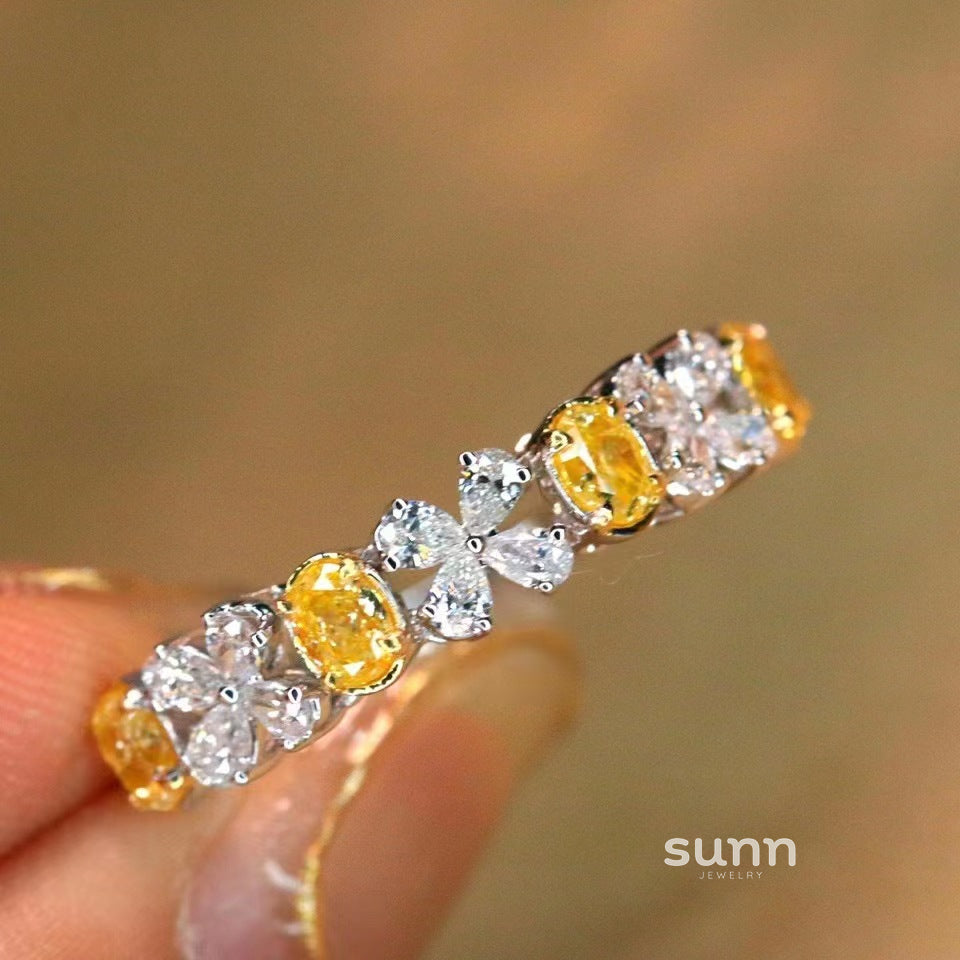 Winona Clover Zircon Ring [F47RJ97U]