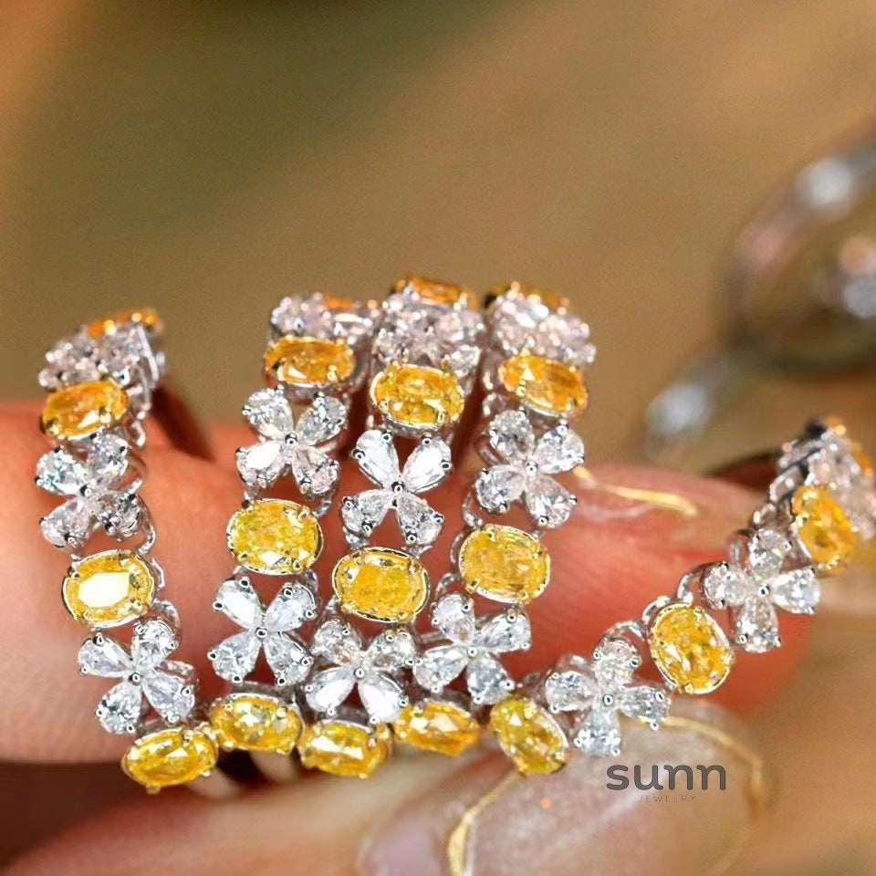 Winona Clover Zircon Ring [H3VBVL5A]