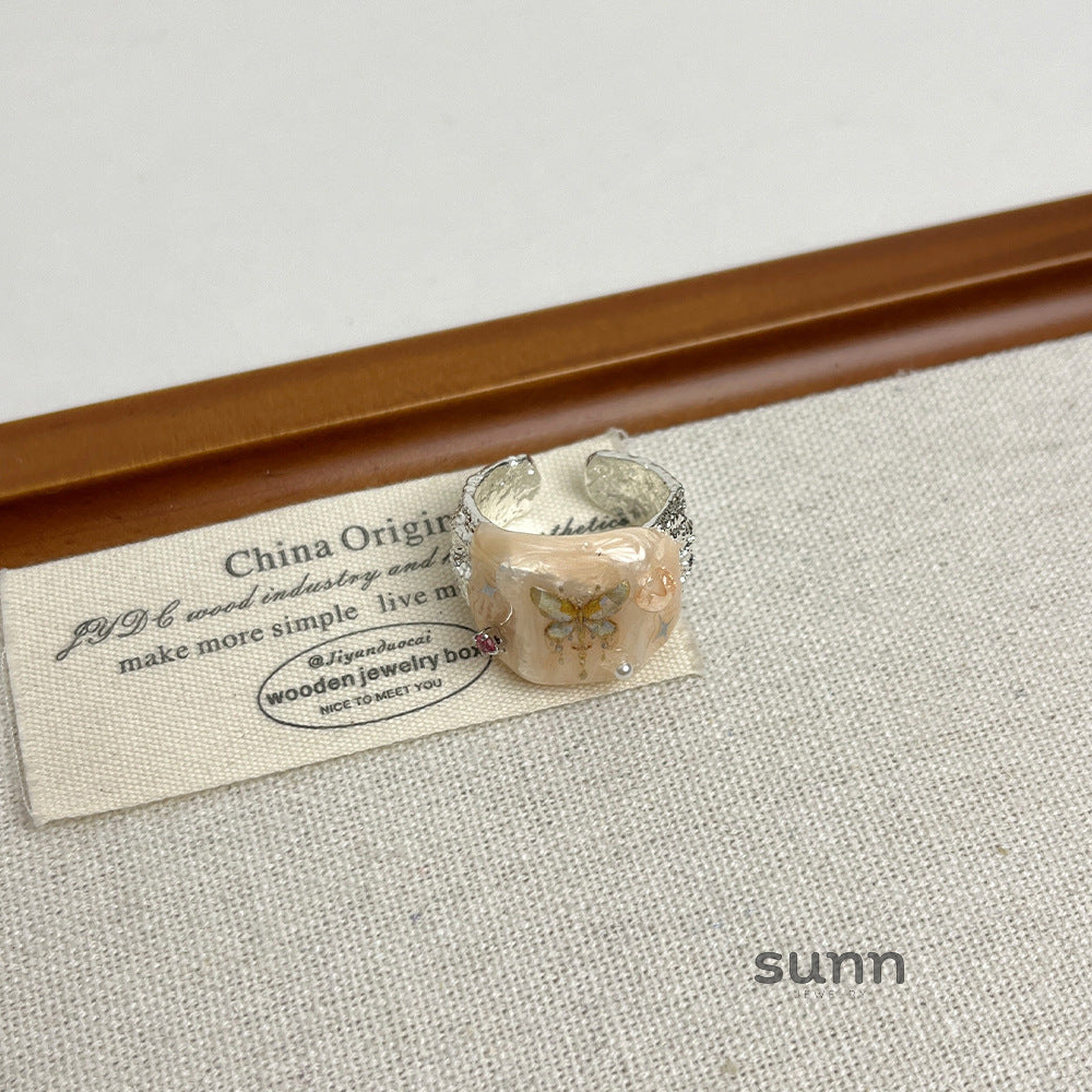 Wynn Enamel Butterfly Ring [8Q59ZYXN]