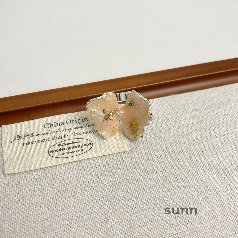 Wynn Enamel Butterfly Ring [KC3M3PT0]