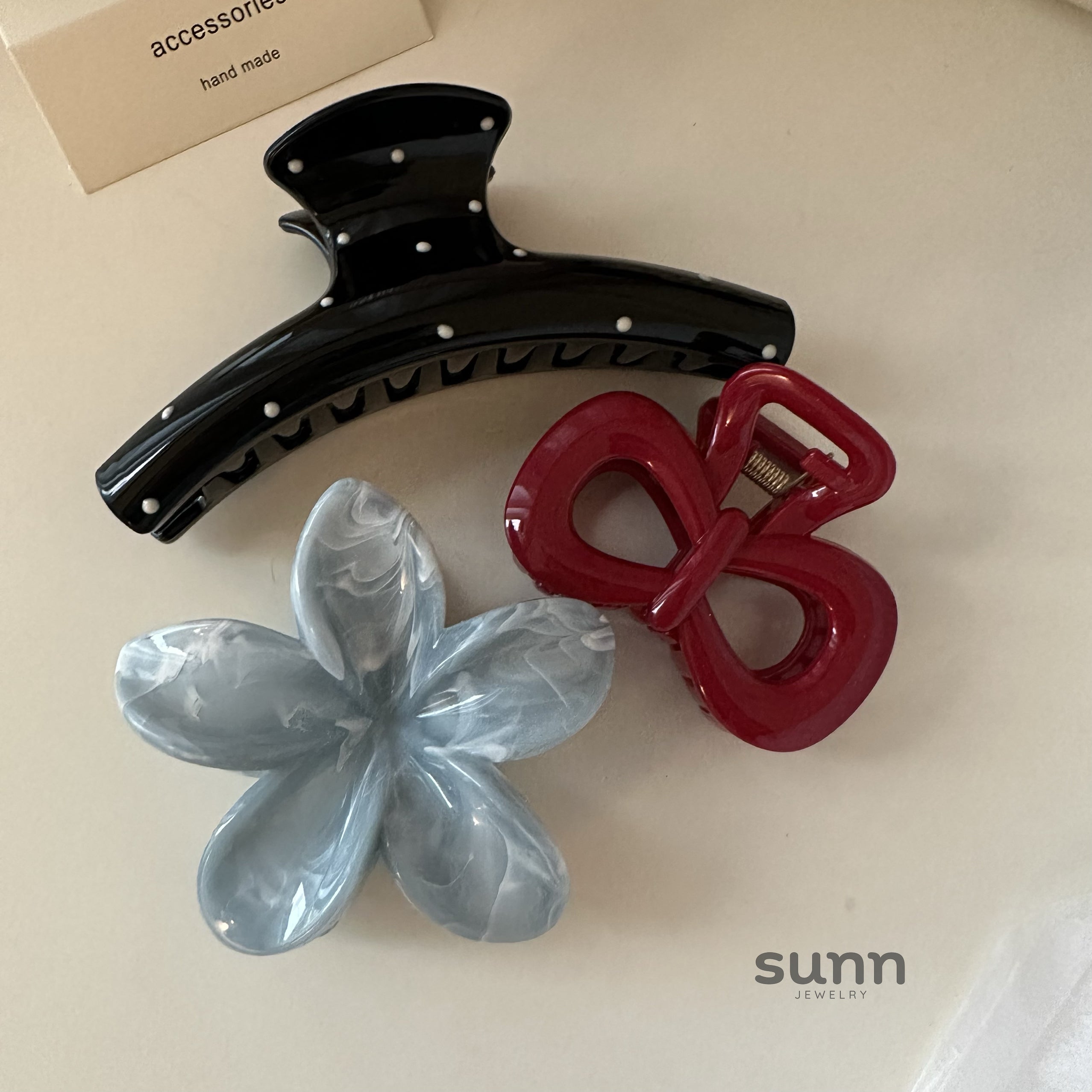 Wynonna Floral Polka-Dot Clip [FZH30E1V]