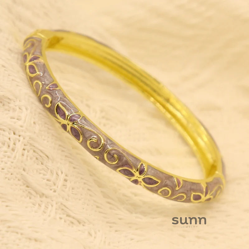 Xaria Clover Enamel Bangle