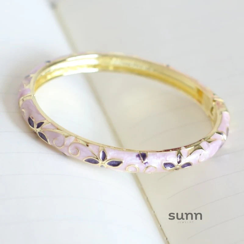 Xaria Clover Enamel Bangle
