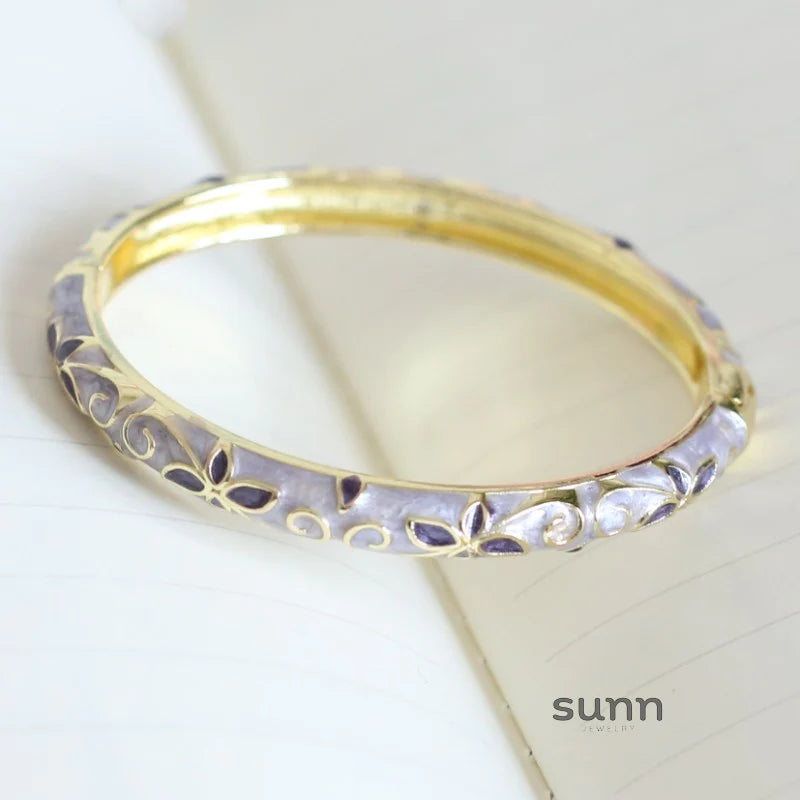 Xaria Clover Enamel Bangle