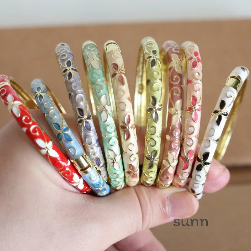 Xaria Clover Enamel Bangle