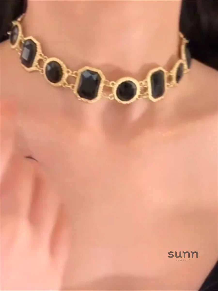 Xaria Grand Crystal Necklace