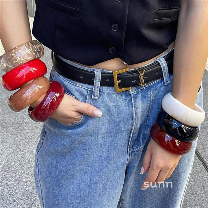 Xia Glossy Resin Cuff [V8SJ3G7F]