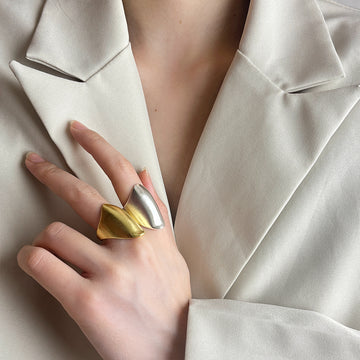Yadira Asymmetrical Statement Ring [PD5DY6OF]