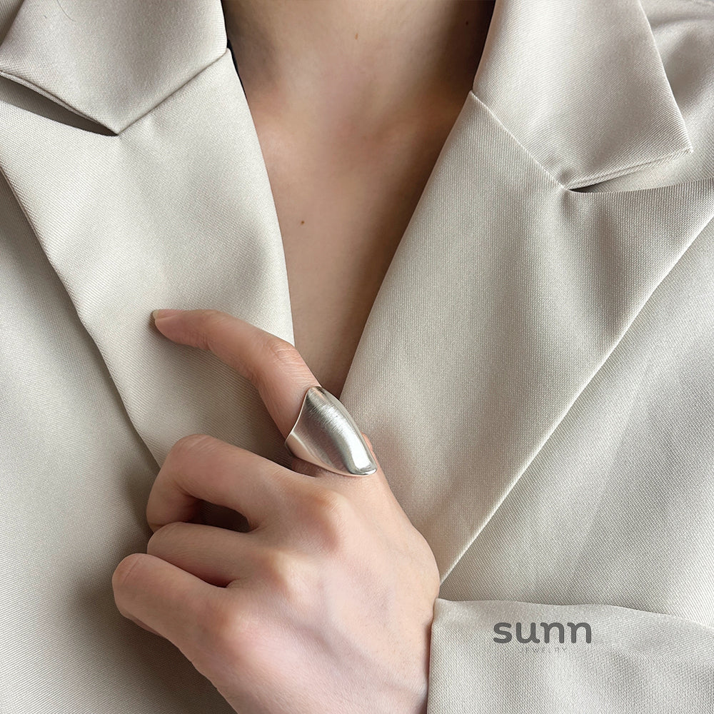 Yadira Asymmetrical Statement Ring [SB981OVO]