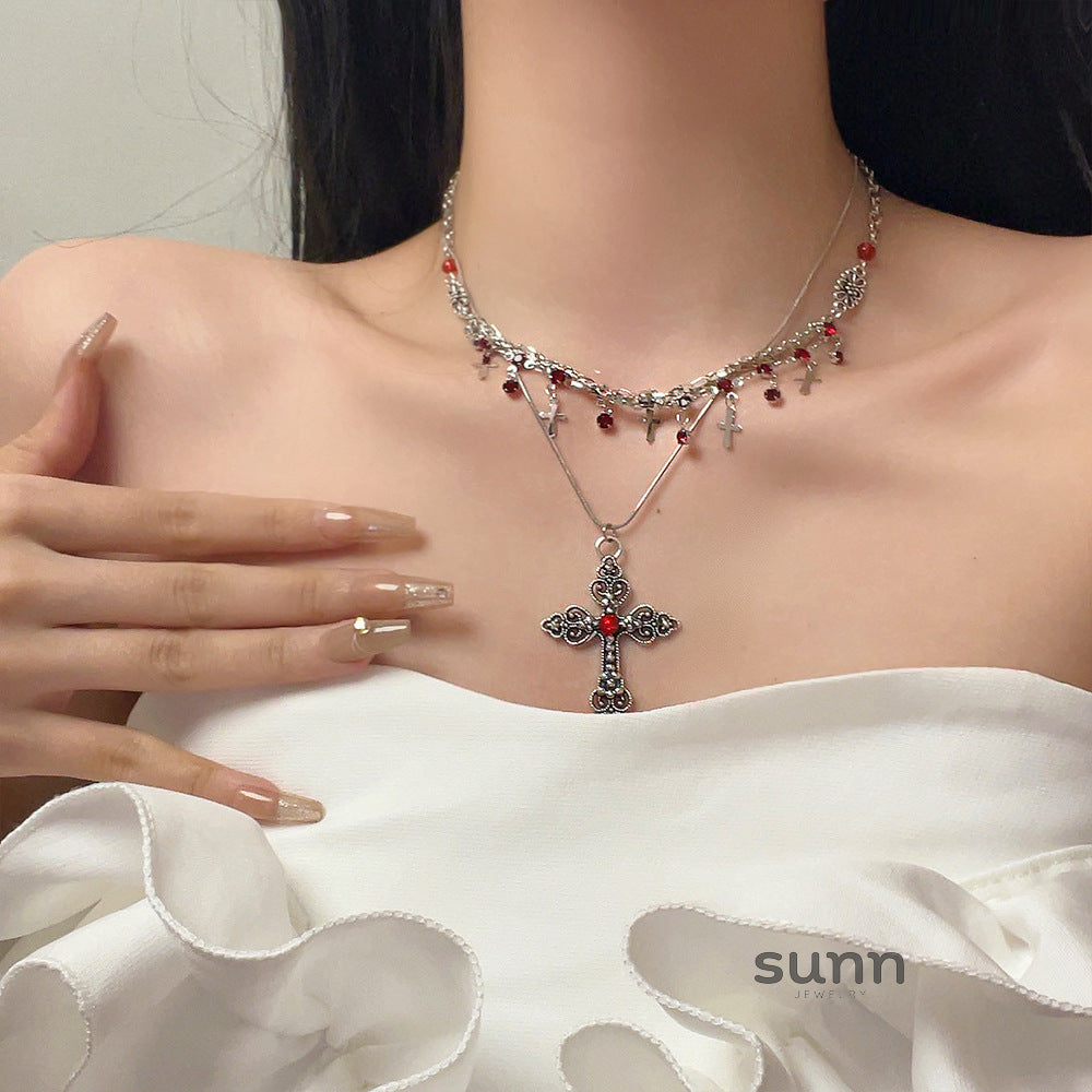 Yadira Dark Cross Choker [VSV8ERR1]