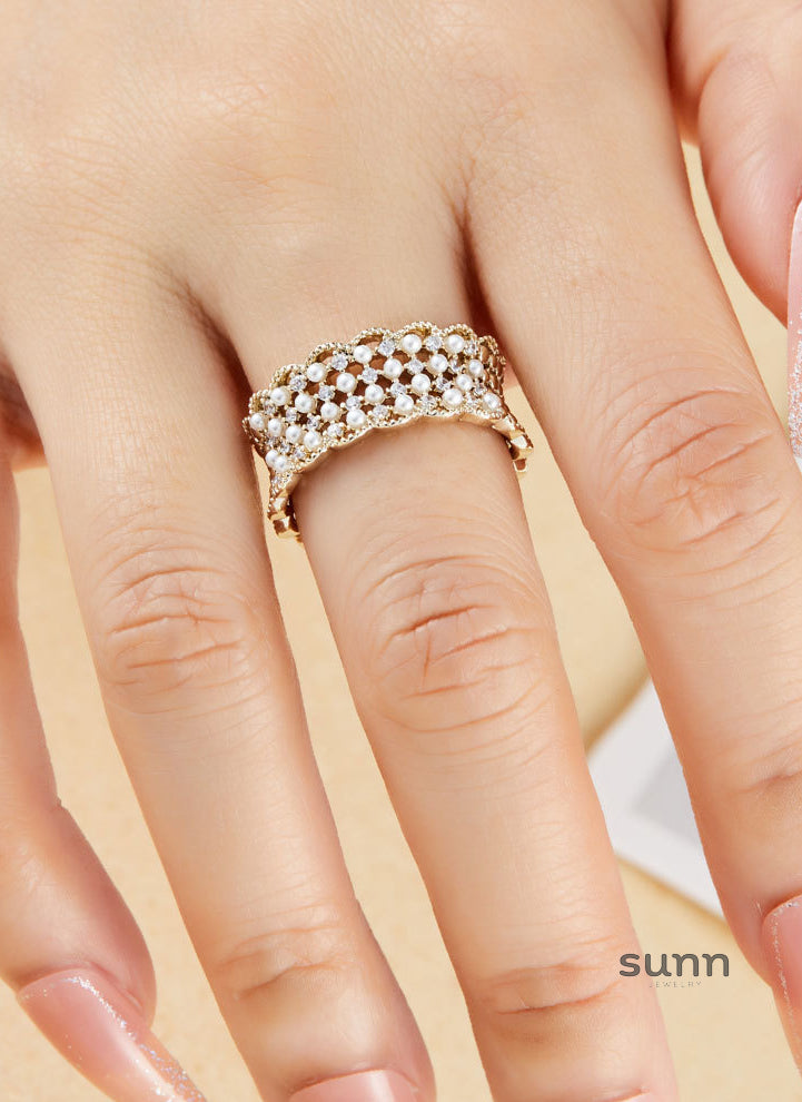 Yana Lace Pearl Stacking Ring [UB2W3REY]